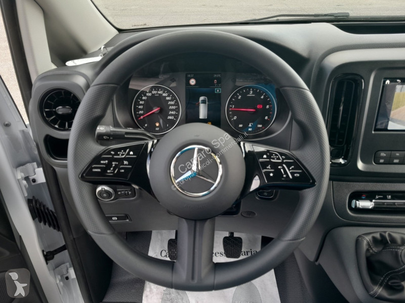 Haszongépjármű Mercedes 114 CDI