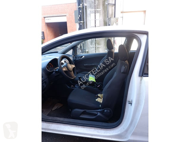 Veículo utilitário Opel