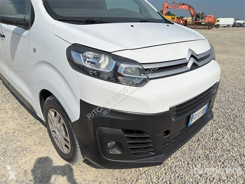 Veículo utilitário Citroën Cargo Van