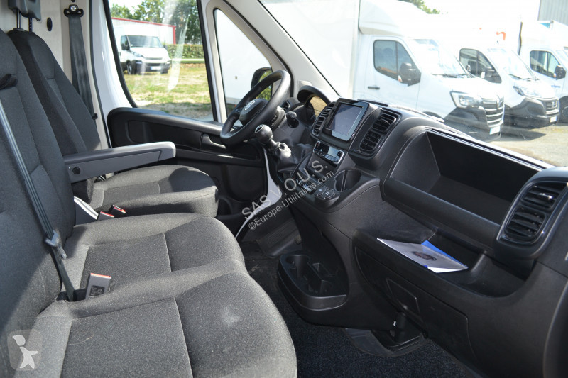 Véhicule utilitaire Fiat FIAT DUCATO FG 3.3 MH2...