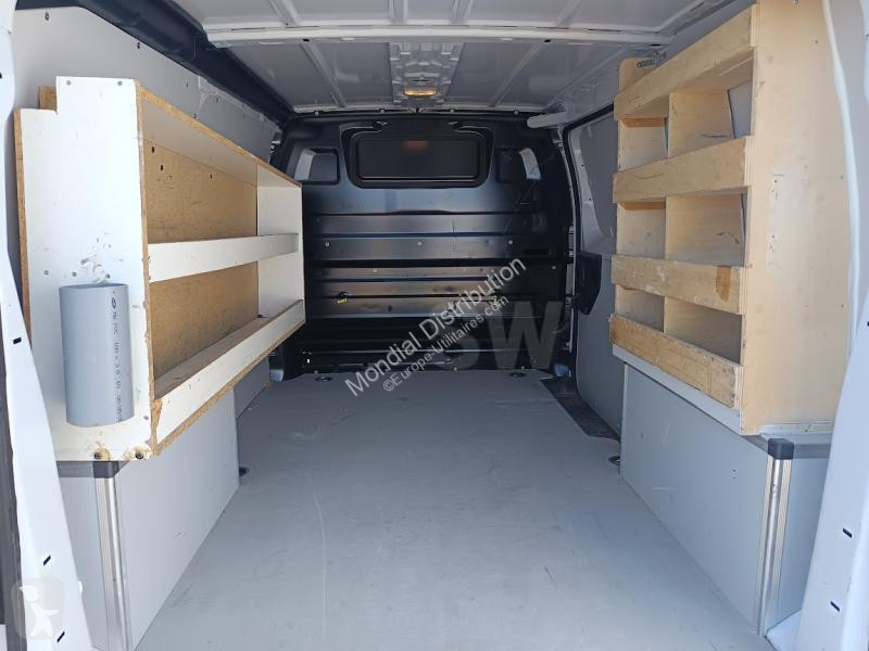 Furgoneta Peugeot standard hdi 145 asphalt