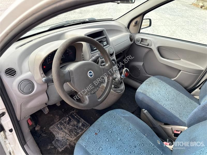 Veículo utilitário Fiat Cargo Van