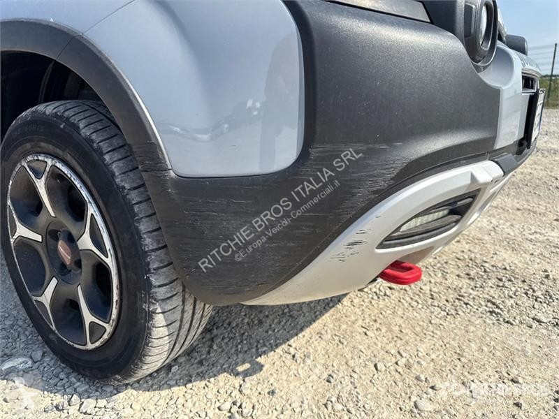 Veículo utilitário Fiat 4X4 Cross Automobile