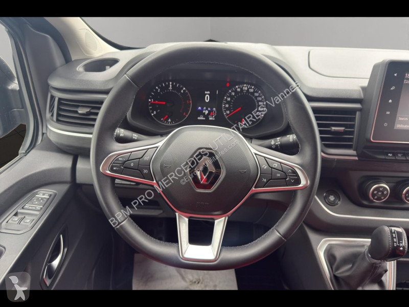Veículo utilitário Renault Fg L2H1 3T 2.0 Blue...