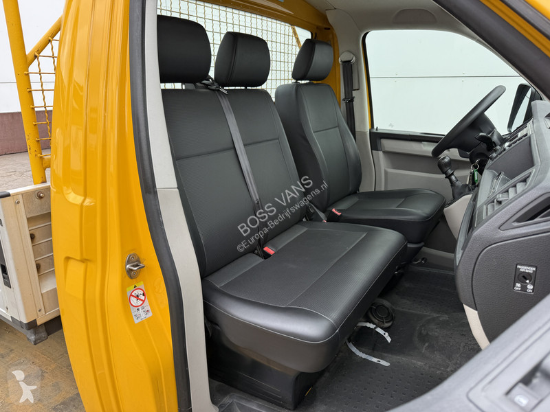 Veículo utilitário Volkswagen T6 150PK Open...