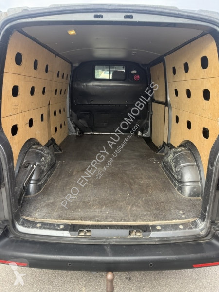 Véhicule utilitaire Volkswagen TRANSPORTER FG...