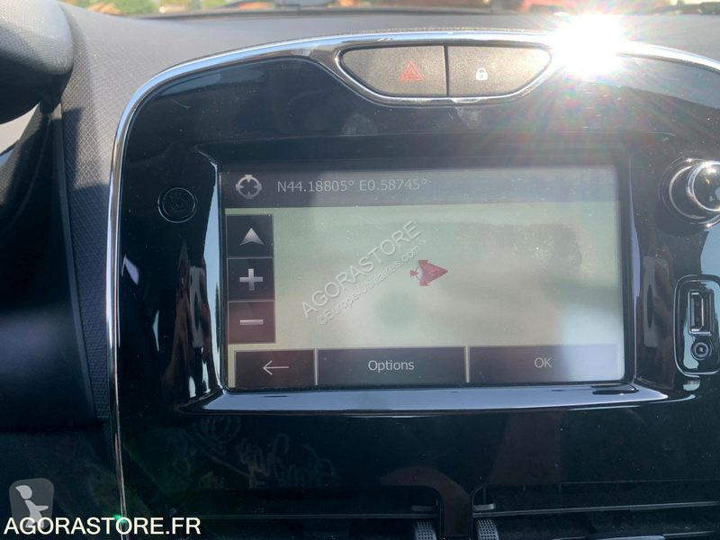 Véhicule utilitaire Renault CLIO