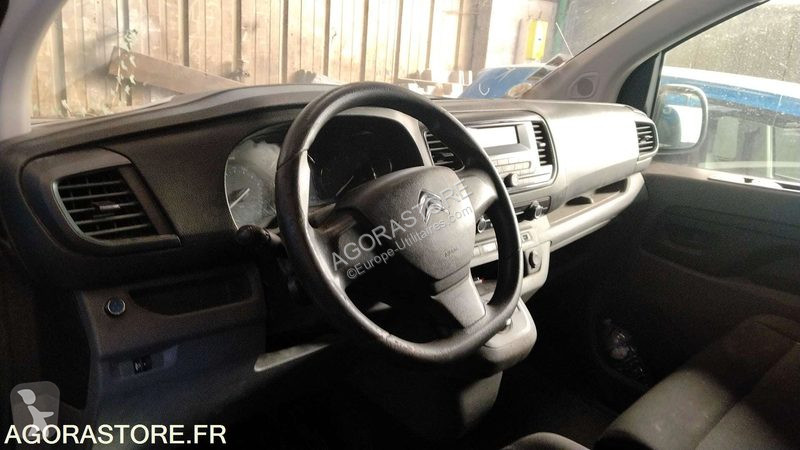 Véhicule utilitaire Citroën JUMPY