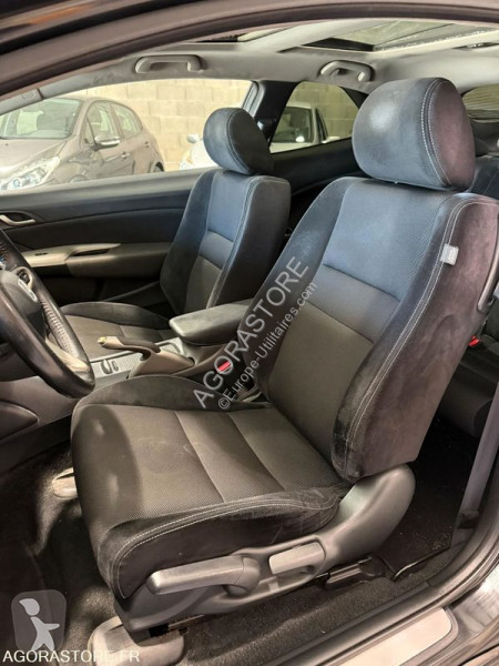 Véhicule utilitaire Honda CIVIC