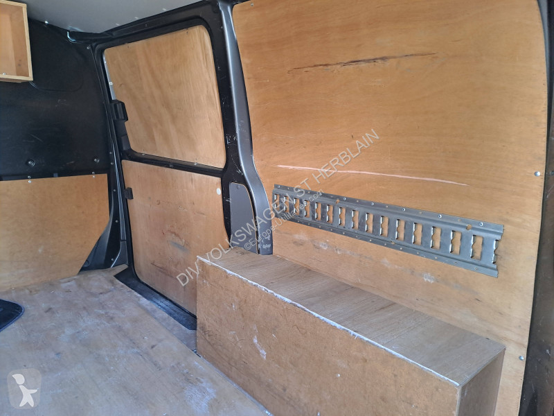 Veículo utilitário Volkswagen 6.1 VAN L1H1 2.0...