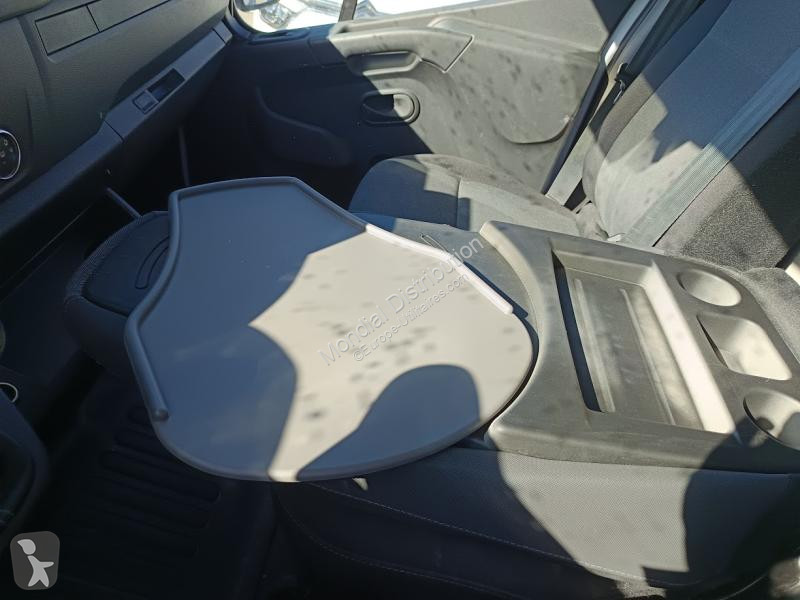 Véhicule utilitaire Renault F3500 L3H2 DCI 150...