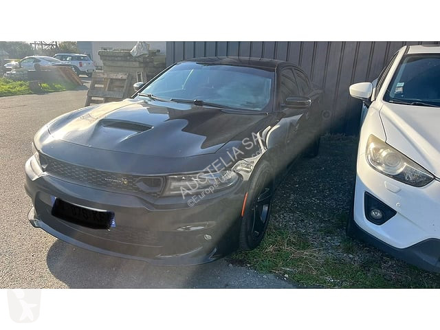 Véhicule utilitaire Dodge CHARGER