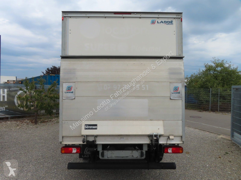 Užitkové vozidlo Iveco 35C16  3,0  Möbelkoffer...