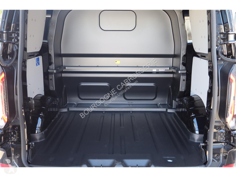 Véhicule utilitaire Ford