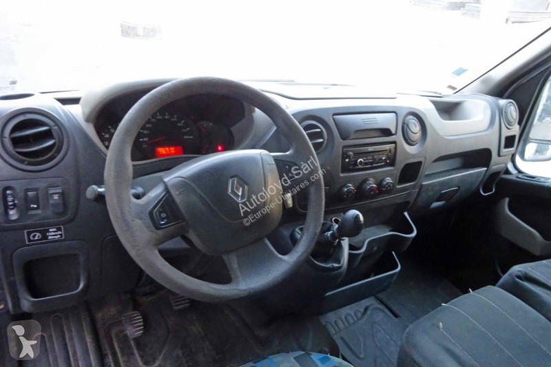 Véhicule utilitaire Renault MASTER 2,3 DCI 125