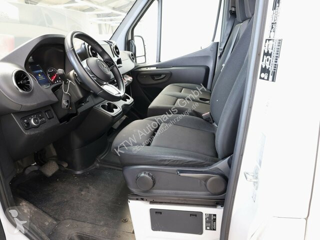 Užitkové vozidlo Mercedes Sprinter 317...