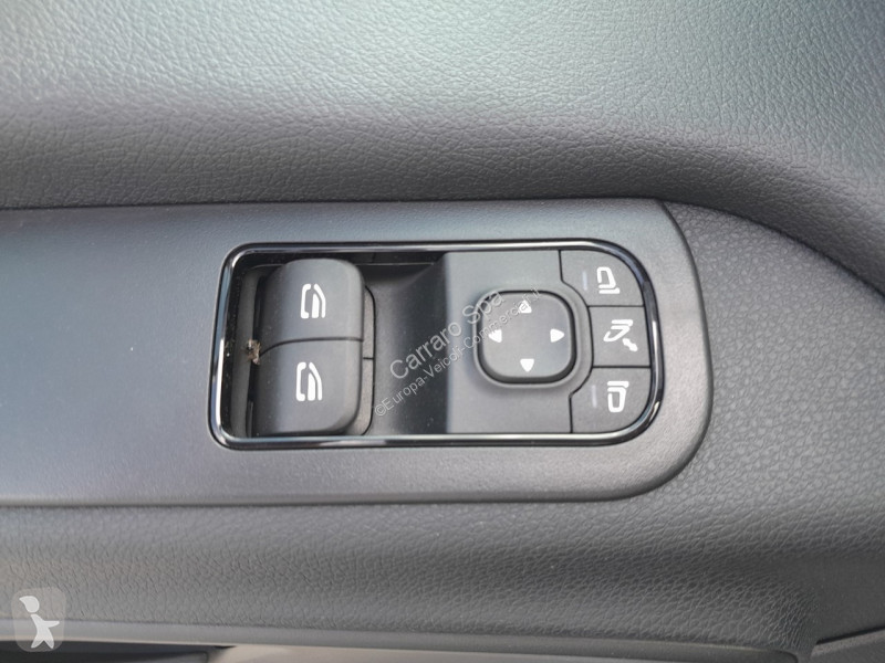 Véhicule utilitaire Mercedes SPRINTER TELAIO...