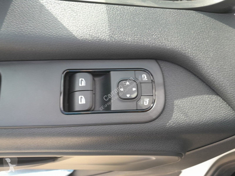 Véhicule utilitaire Mercedes Telaio Traz. Post