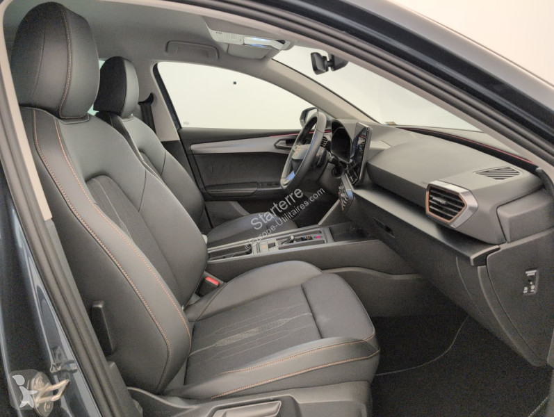 Véhicule utilitaire Cupra  LEON