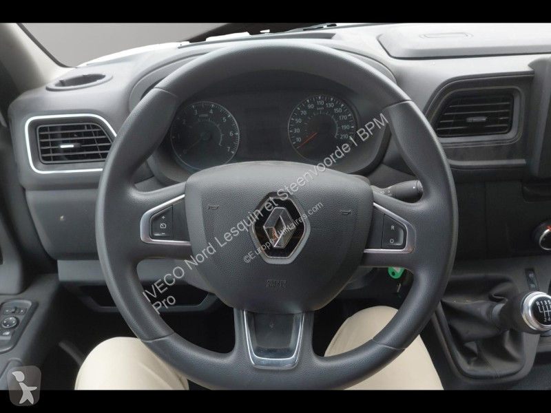 Véhicule utilitaire Renault Fg F3300 L2H2 2.3...