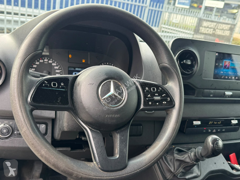 Véhicule utilitaire Mercedes 516 cdi