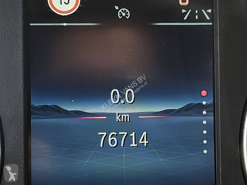 Véhicule utilitaire Mercedes 116 L3 XL Mbux...