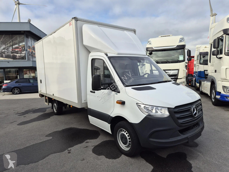 Véhicule utilitaire Mercedes 317 CDI