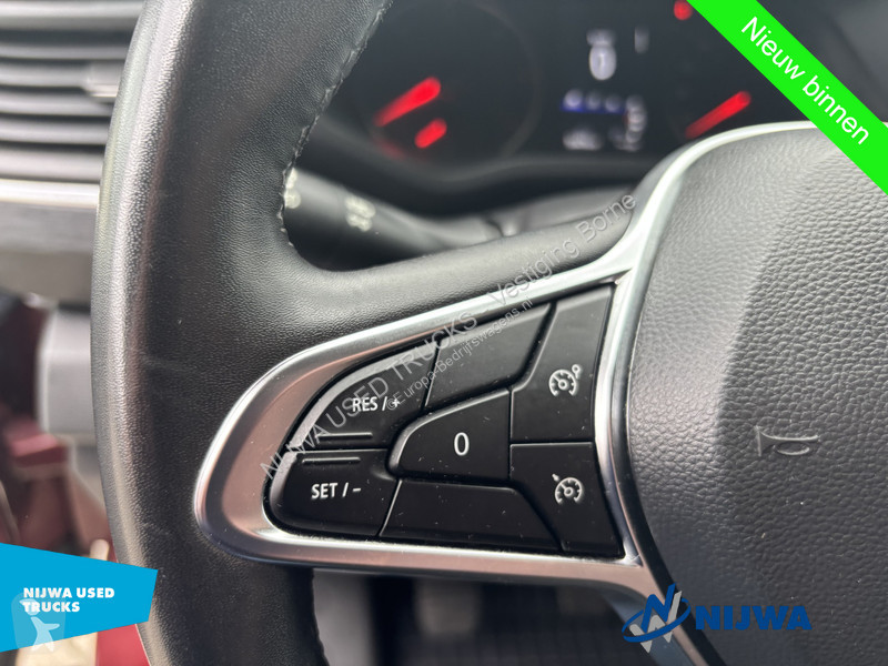Veicolo commerciale Renault 150 L2H1 DC + Trekhaak