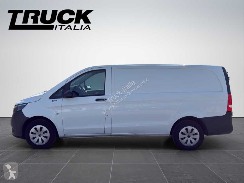 Veicolo commerciale Mercedes III 110 - 110 cdi...
