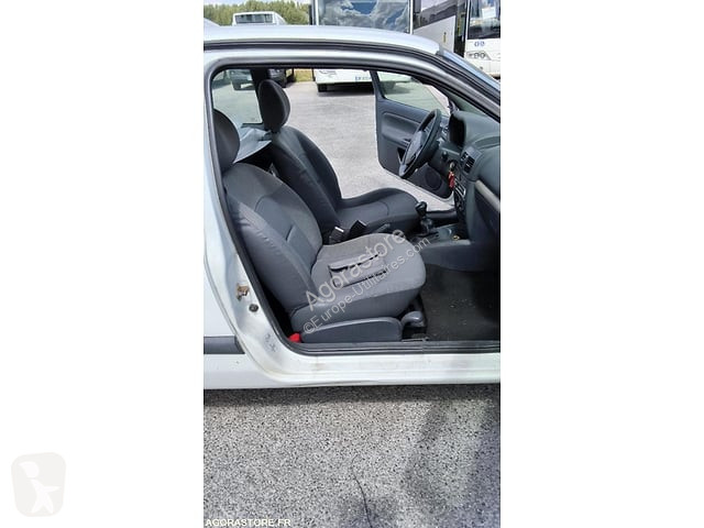 Коммерческий автомобиль
