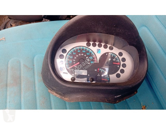 Коммерческий автомобиль Piaggio PORTER