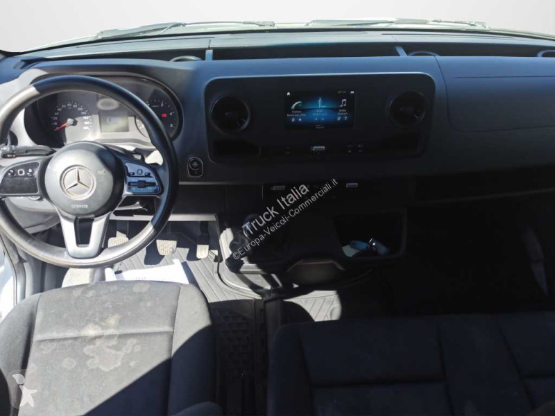 Nyttofordon Mercedes III 414 RWD - sprinter 414...