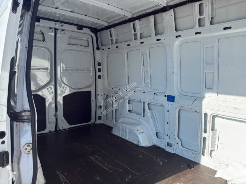Nyttofordon Mercedes III 315 RWD - sprinter 315...