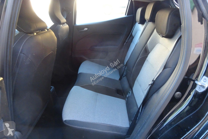 Коммерческий автомобиль Renault CLIO E-TECH 1,6...