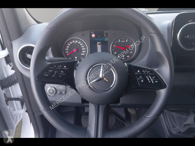 Коммерческий автомобиль Mercedes Fg 315 CDI 37...