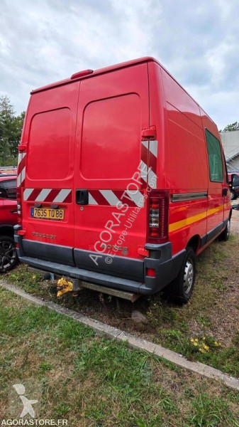 Samochód dostawczy Peugeot BOXER