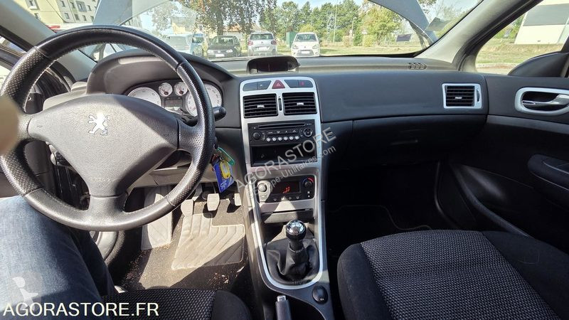 Samochód dostawczy Peugeot 307