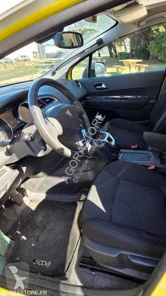 Samochód dostawczy Peugeot