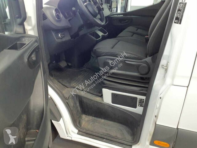 Samochód dostawczy Mercedes Sprinter 317...