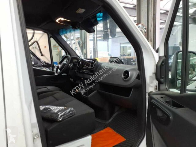 Samochód dostawczy Mercedes Sprinter 317...