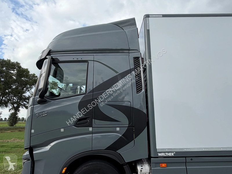 Nyttofordon Iveco  S-WAY