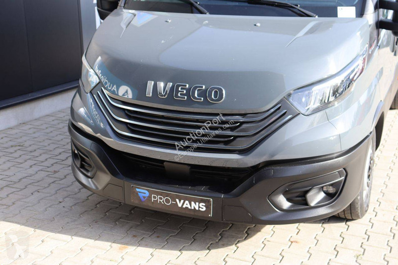 Nyttofordon Iveco 35S18