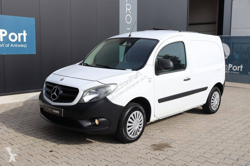 Nyttofordon Mercedes 109 CDI