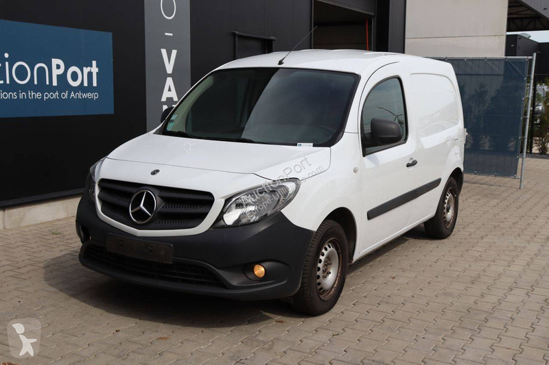Nyttofordon Mercedes