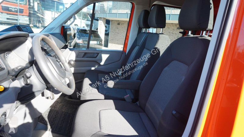 عربة نفعية Volkswagen 35 2.0 TDI Doka L4...