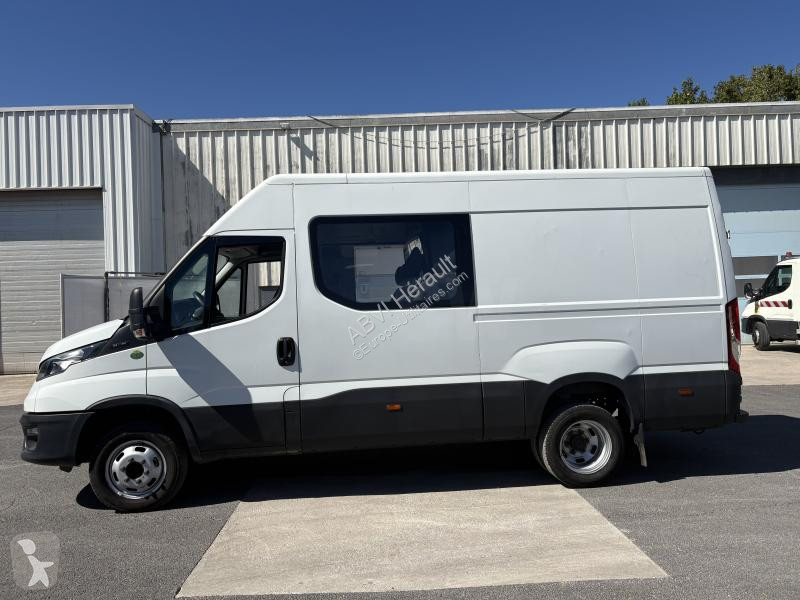 Nyttofordon Iveco 35C18V12