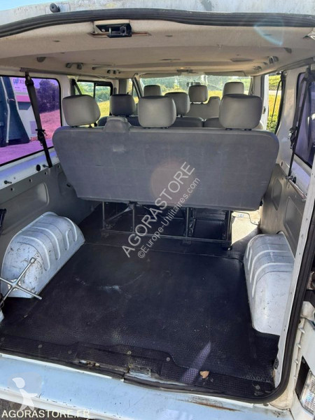 Furgoneta Renault TRAFIC