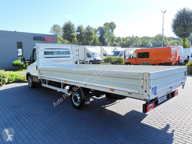 Furgoneta Iveco 35S18 DAILY