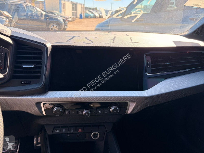 Furgoneta Audi A1 II 1.0 30 TFSi 110 S-Line /...