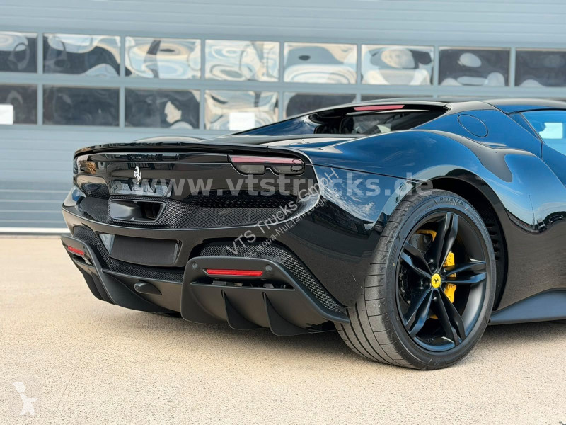 Autoutilitară Ferrari | RACING SEATS | LIFT |...